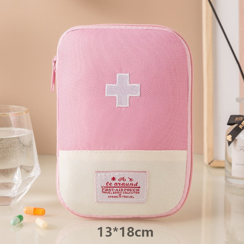 Portable personal medical bags, outdoor first - aid kits, household emergency medicine bags, medical bags, drug storage bags, and logo - printing available.