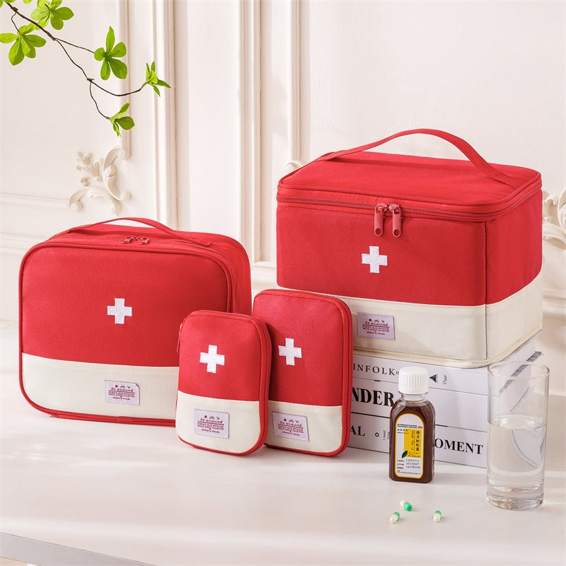 Portable personal medical bags, outdoor first - aid kits, household emergency medicine bags, medical bags, drug storage bags, and logo - printing available.