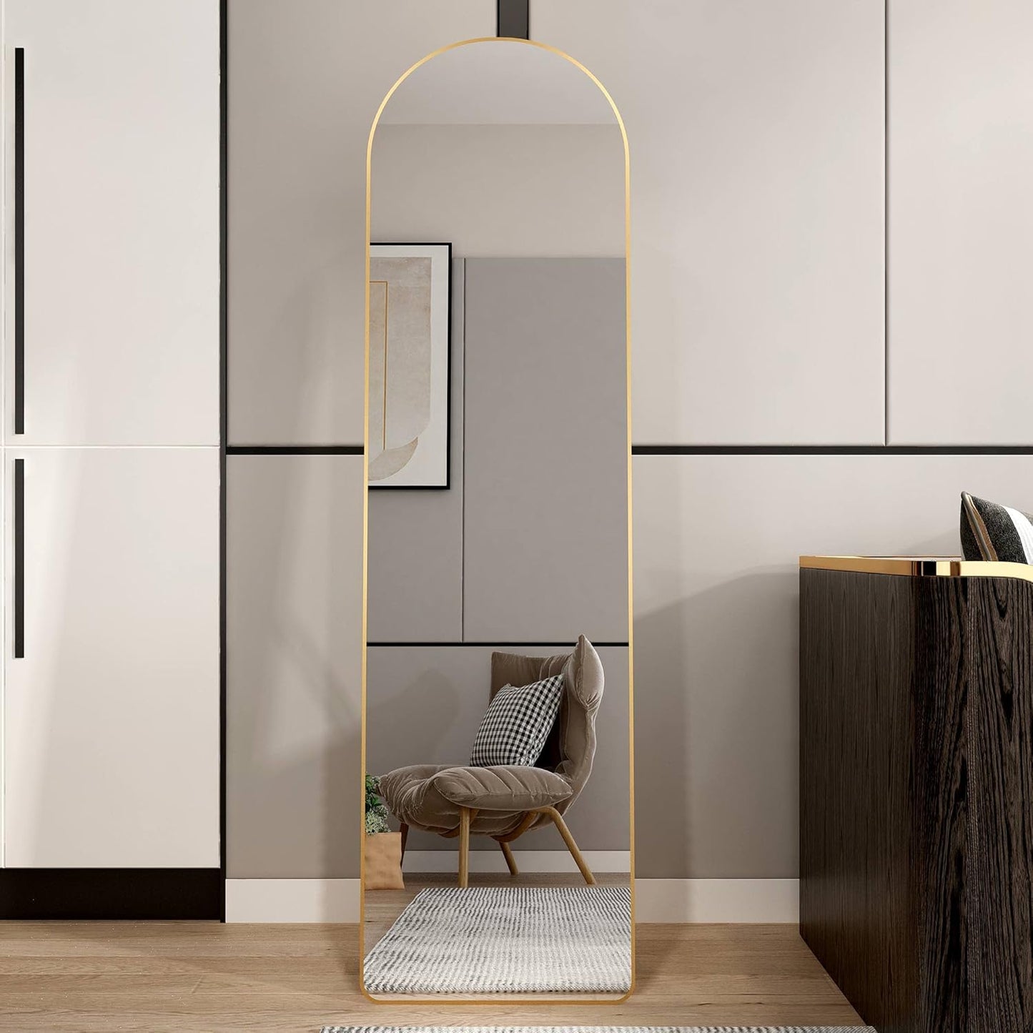Simple arched full - length floor - standing dressing mirrors for clothing stores and household use